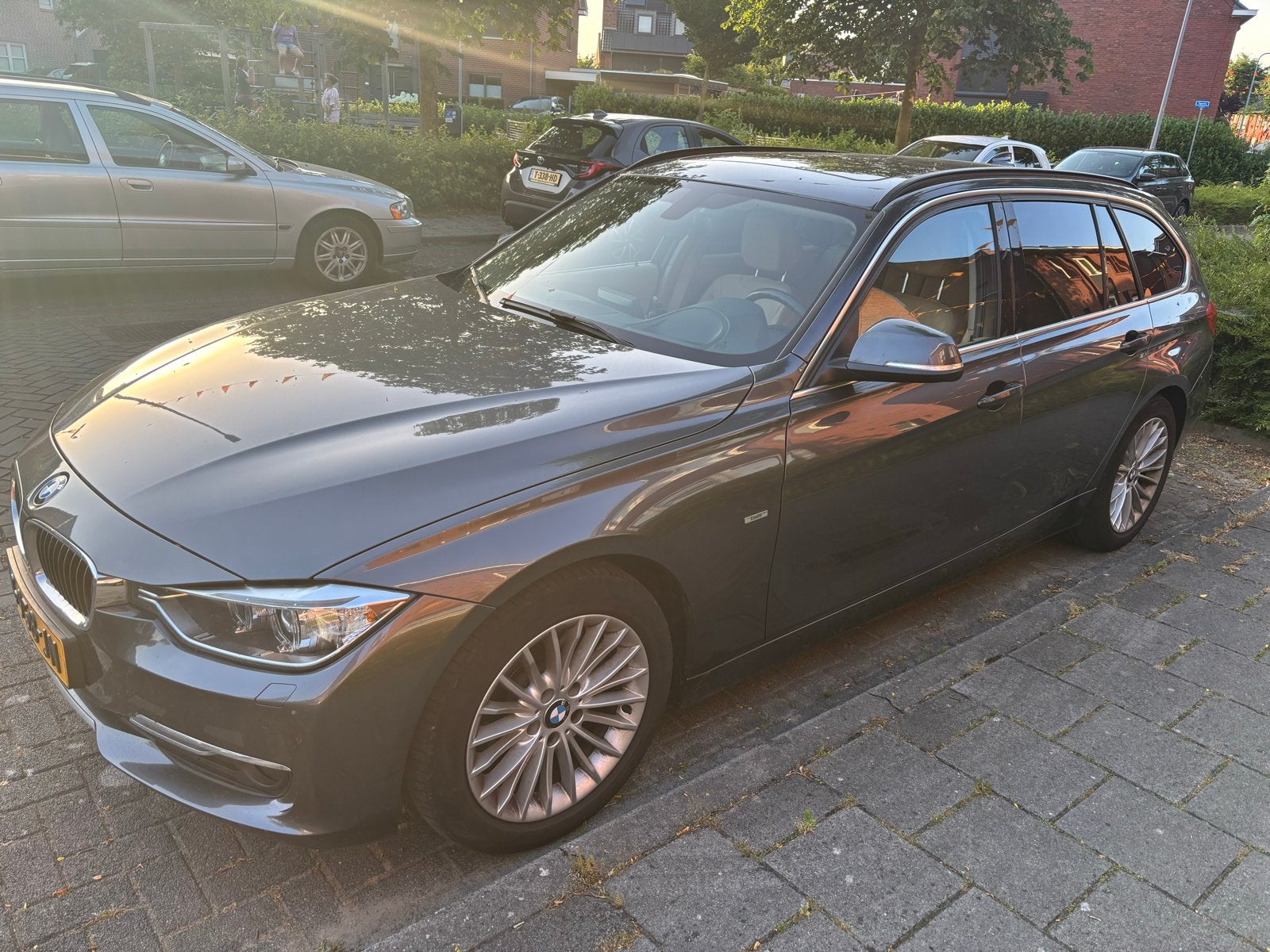 BMW 3-Serie 2.0 320D Xdrive Touring AUT 2013 Grijs, Auto's, BMW, 745 kg, Achterwielaandrijving, 1995 cc, 4 cilinders