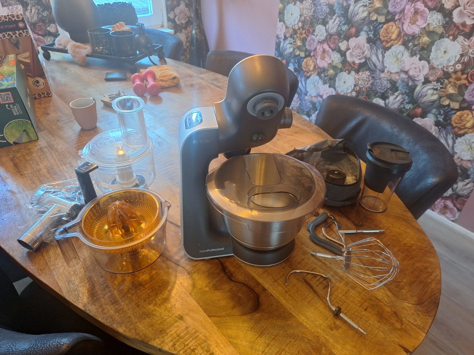 Bosch keukenmachine., 4 liter of meer, Ophalen, Zo goed als nieuw, 3 snelheden of meer