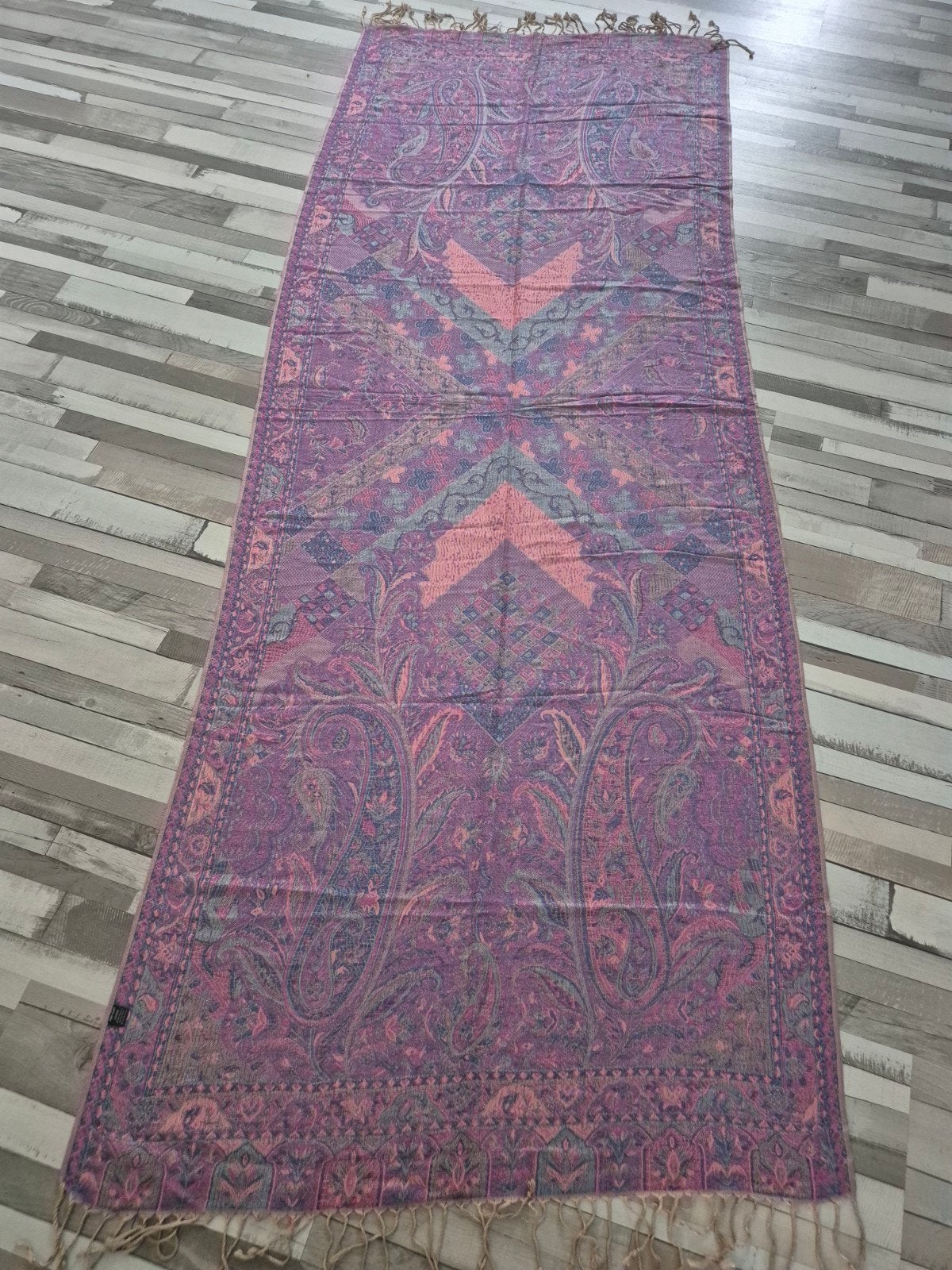 Pashmina sjaal met paisley print - Roze/Blauw, Pink Scarf Jshion, Ophalen of Verzenden, Nieuw, Pashmina