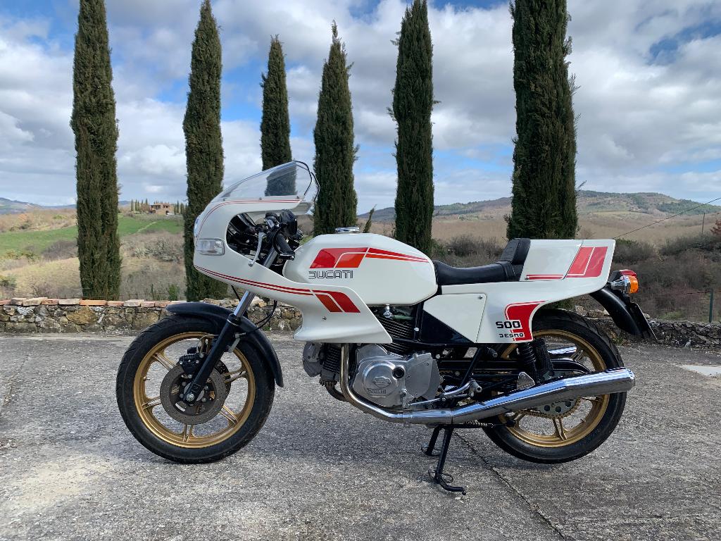 Te koop een als nieuwe Ducati Pantah 500SL, Motoren, Motoren | Ducati, 2 cilinders, Motorrijbewijs A, Gebruikt, Handgeschakeld