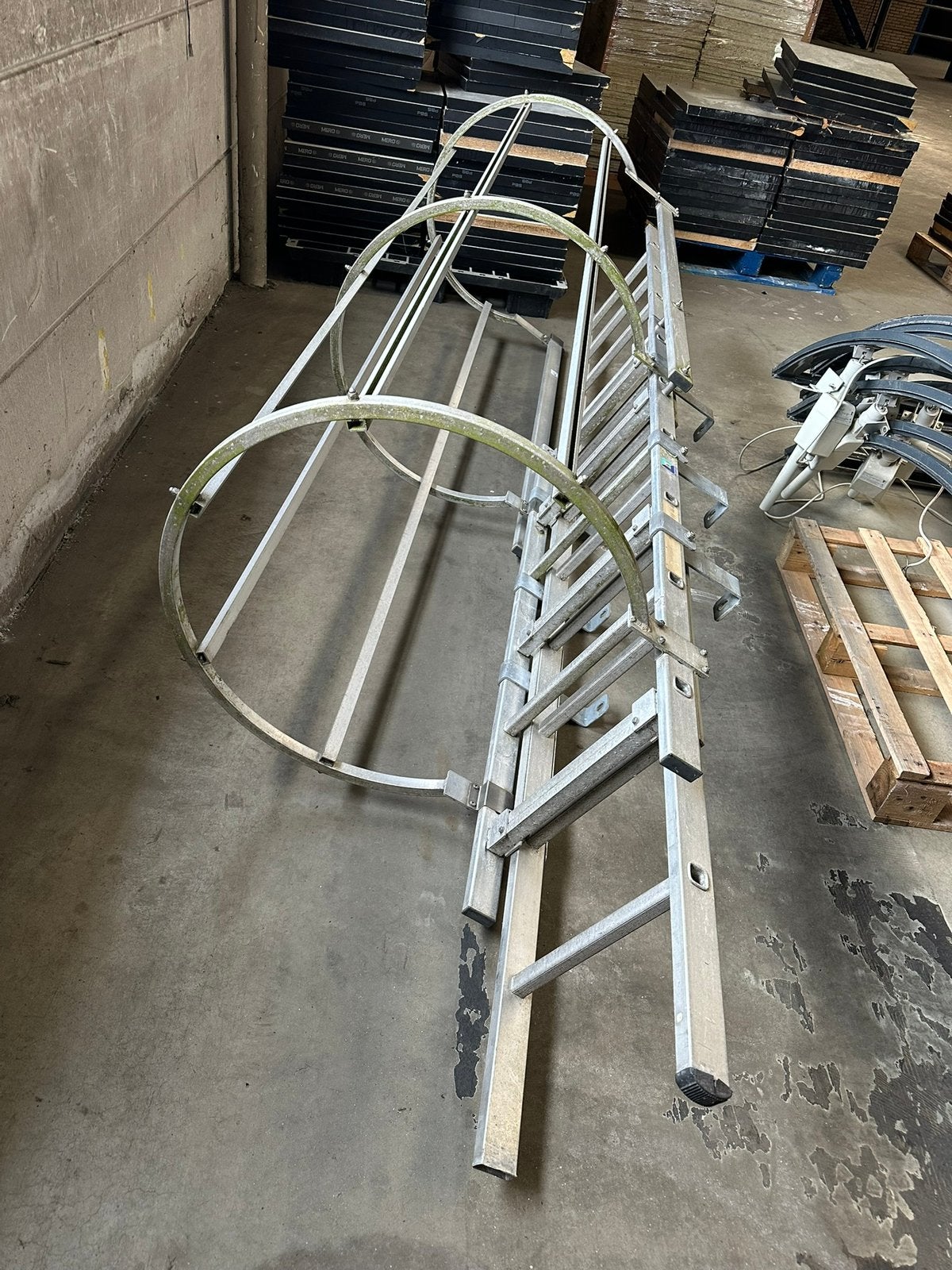 Diverse kooiladders, Ophalen, Zo goed als nieuw, Ladder, 4 meter of meer