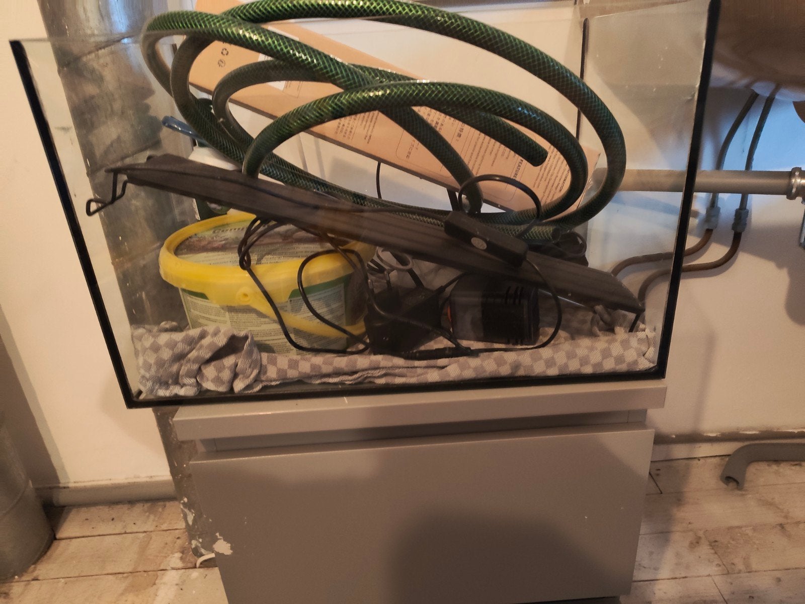 Starters Aquarium met toebehoren, Ophalen, Leeg aquarium