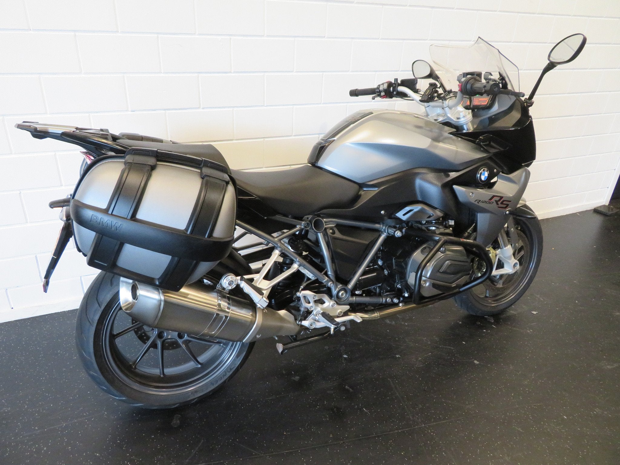 BMW R 1200 RS ABS MOOIE STRAKKE RS! (bj 2015), Motoren, Motoren | BMW, Bedrijf, Sport