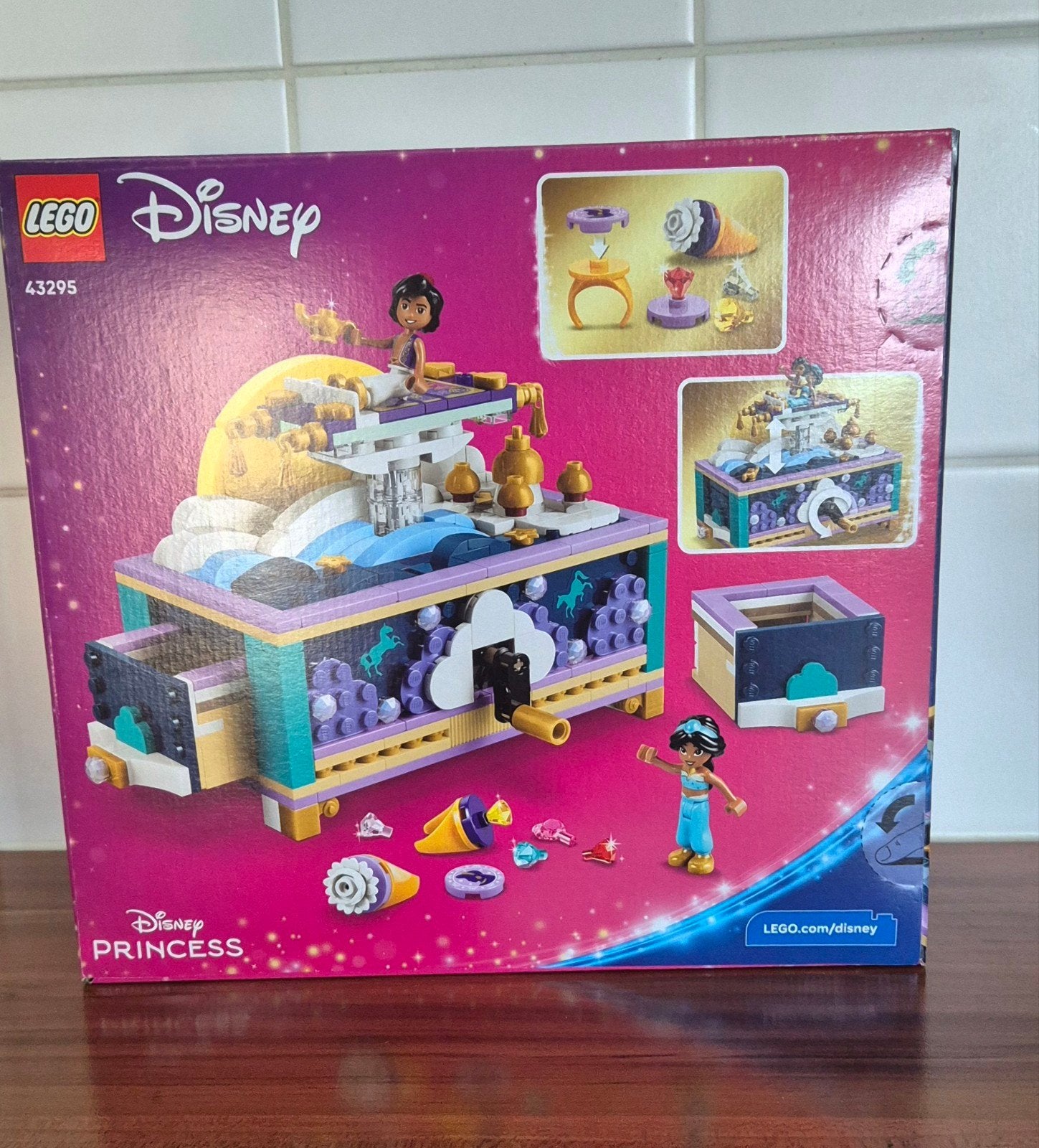 Lego Disney Jasmine's Juwelendoosje 43295, nieuw in doos

Bo, Ophalen, Overige figuren, Nieuw, Beeldje of Figuurtje