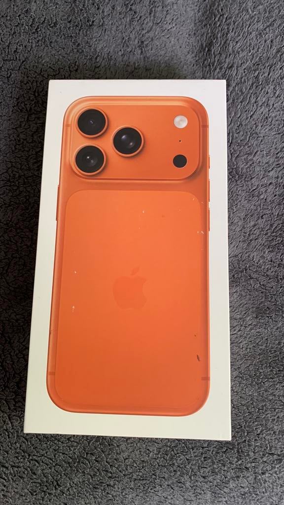 APPLE iPhone 17 Pro - 5G - 256 GB Cosmic Orange, Ophalen of Verzenden, Zo goed als nieuw
