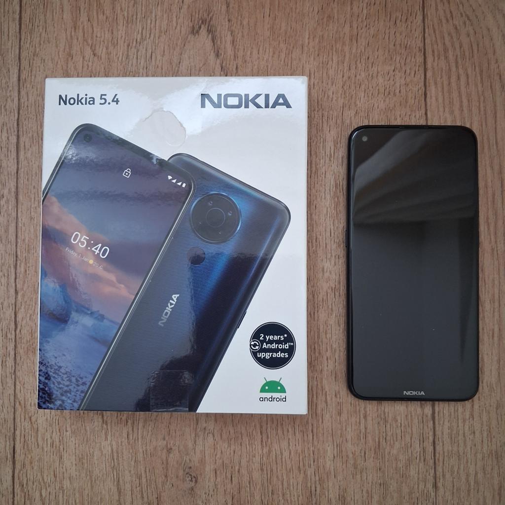 Nokia 5.4 blauw met doos, hoes en oortjes, Overige modellen, Blauw, Touchscreen, Ophalen of Verzenden