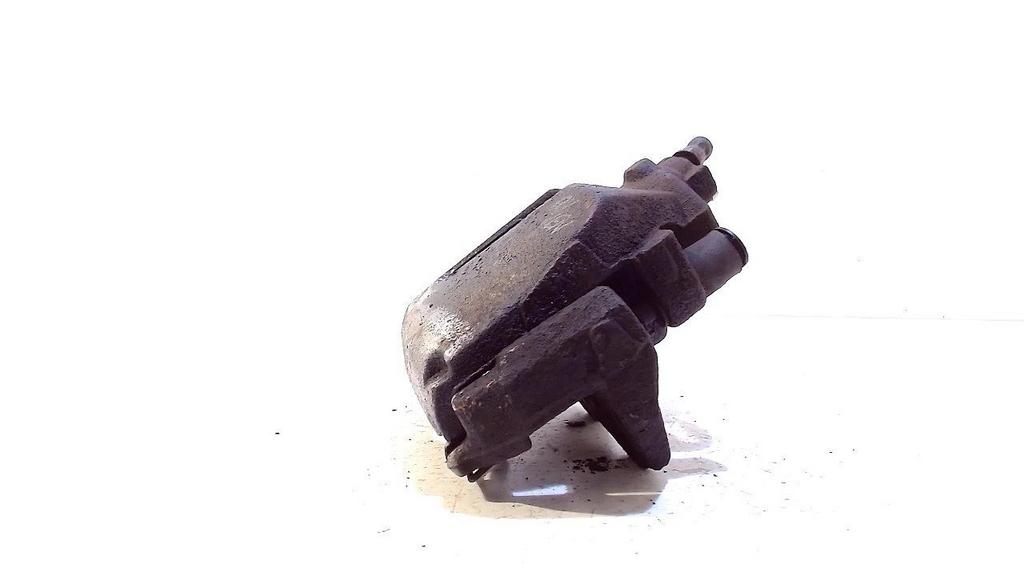 Remklauw rechts voor Volvo S40, Onderdelen@venauto.nl, Van der Ven Autorecycling B.V., Gebruikt, Ettenseweg 76, 4706 PB Roosendaal, The Netherlands