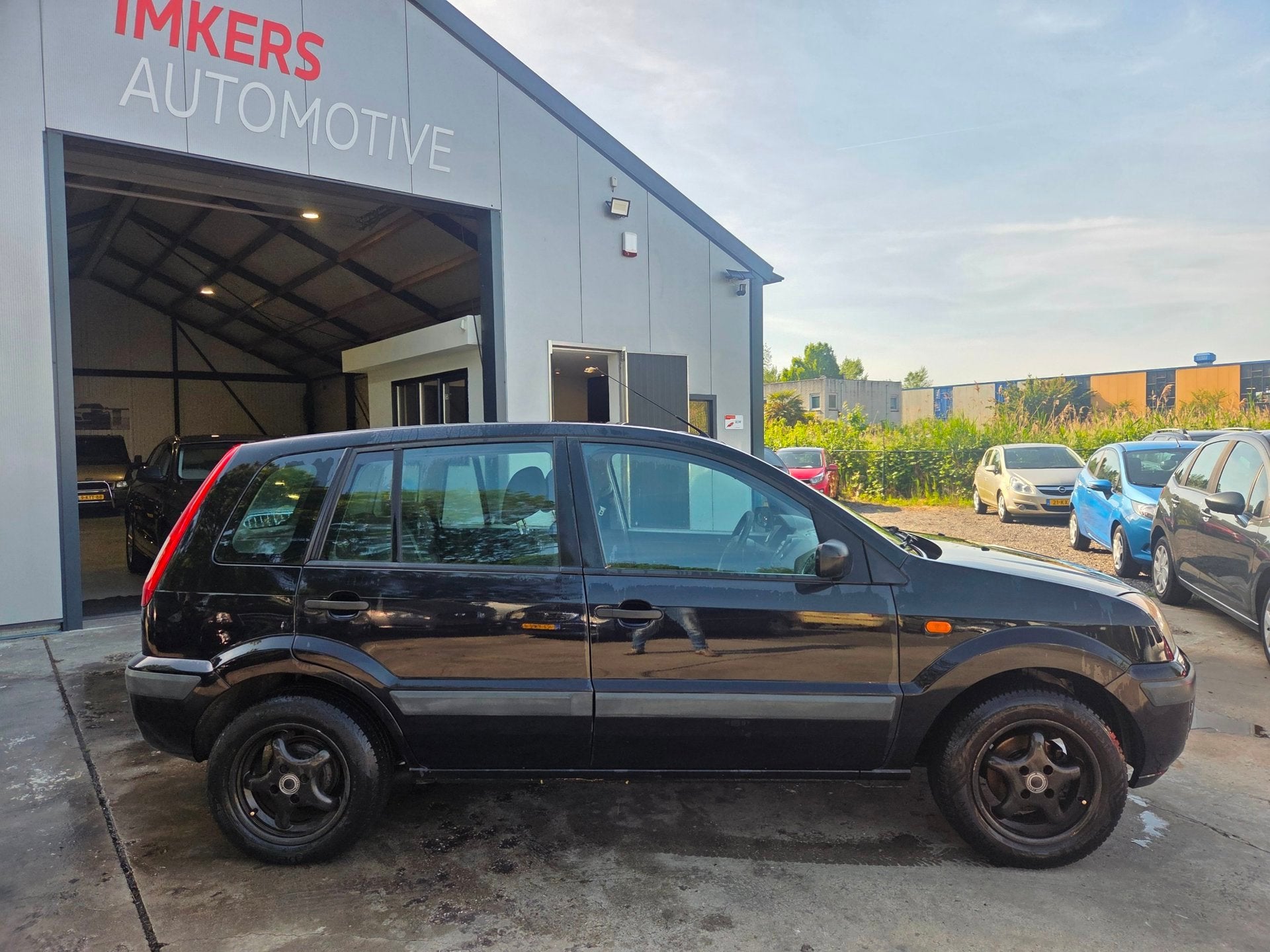 Ford Fusion 1.4-16V Champion | Airco | NIEUWE APK, Auto's, Voorwielaandrijving, Gebruikt, Zwart, Origineel Nederlands