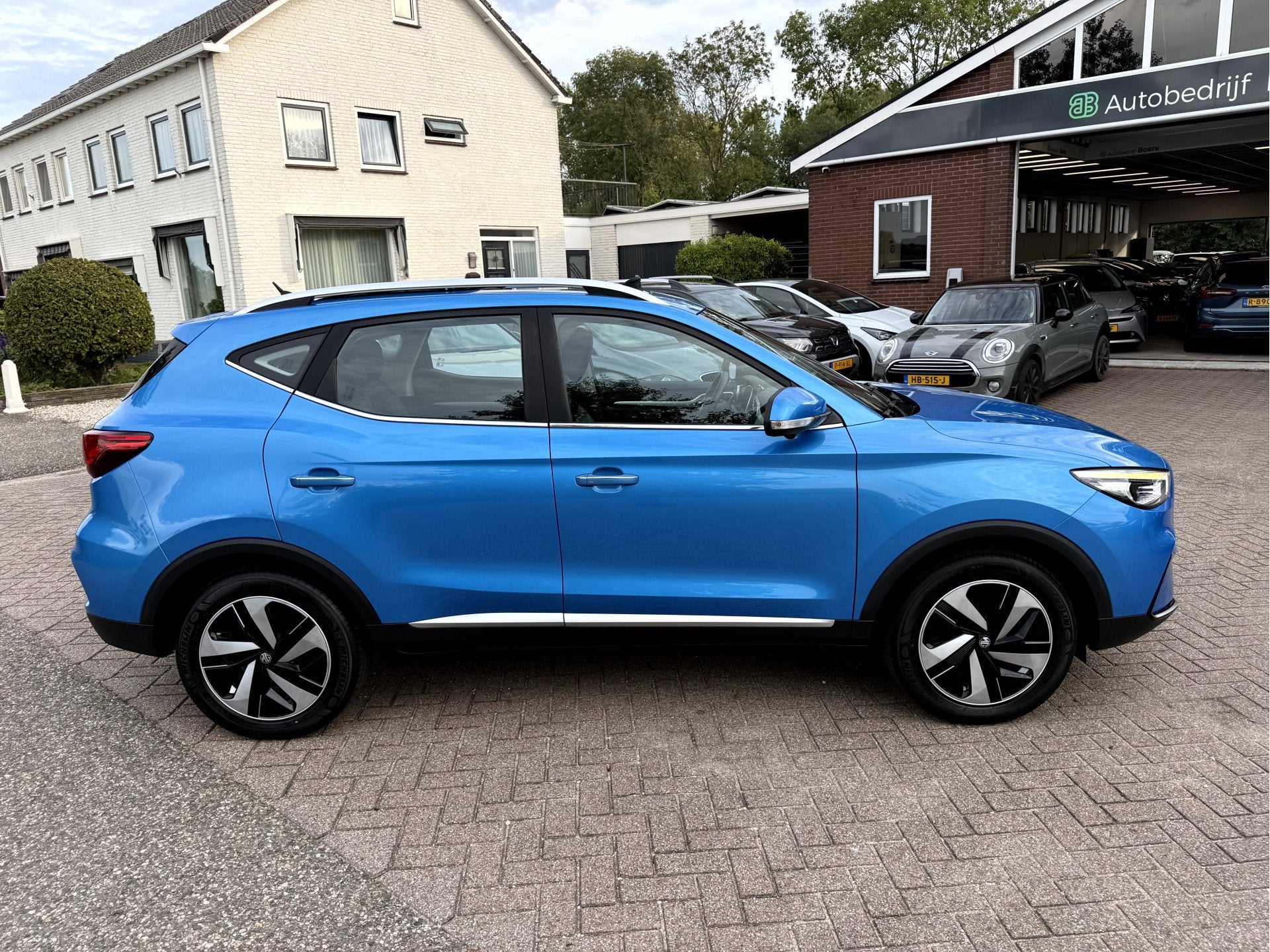 MG ZS EV MG EV Luxury 50 kWh Panoramadak, Trekhaak, App Conn, Gebruikt, Zwart, 320 km, 177 pk