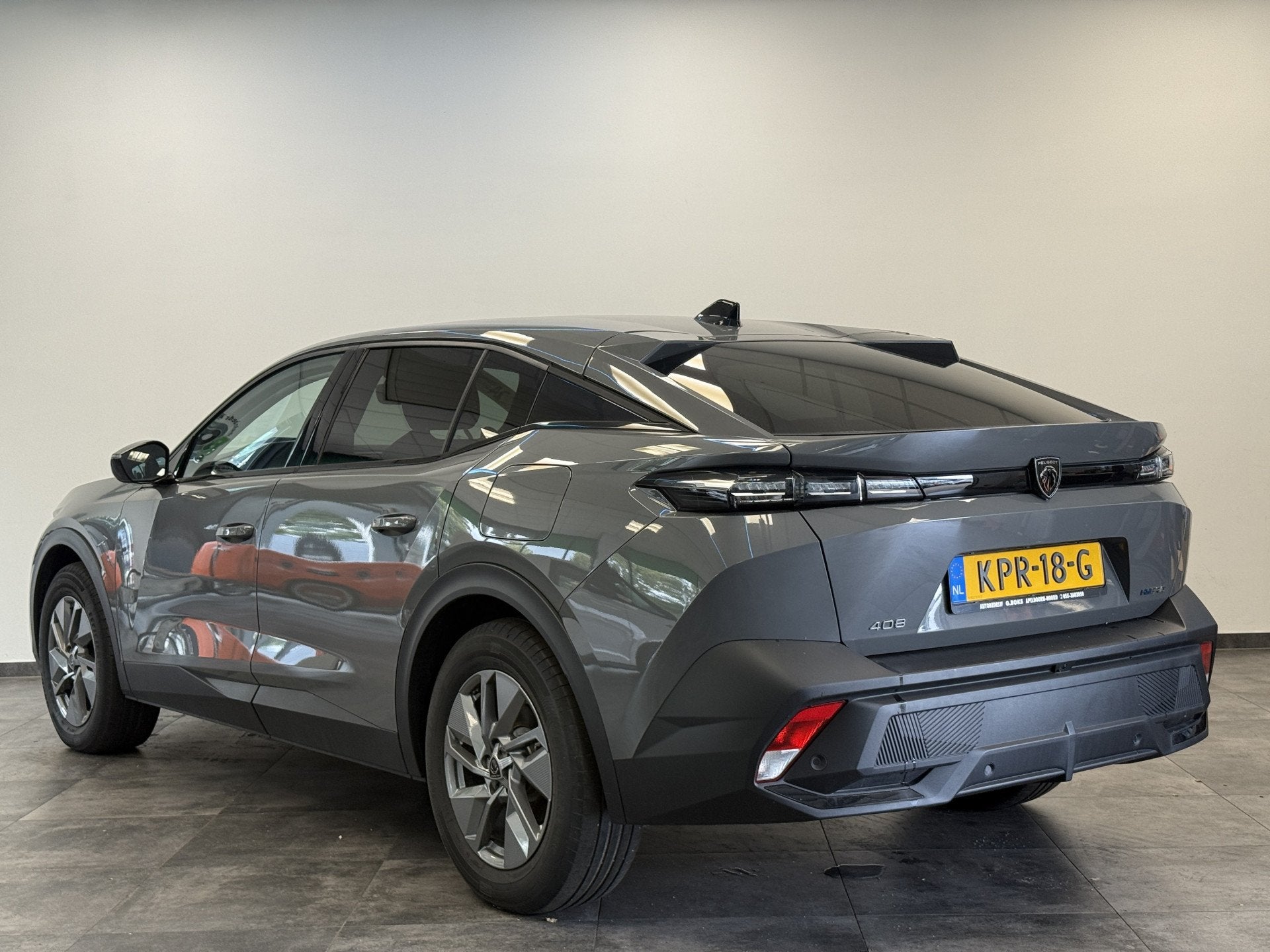 Peugeot 408 1.6 HYbrid Allure 180 EAT8 Navigatie Full-led Ad, Auto's, 12 maanden, Gebruikt, 4 cilinders, Bedrijf