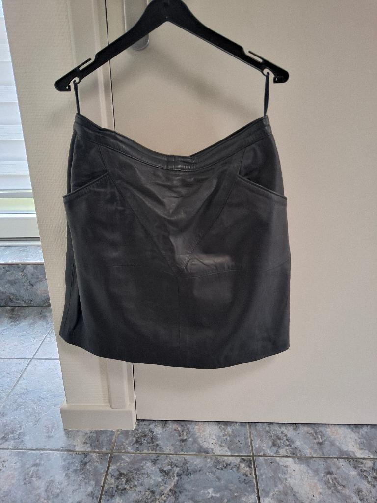 Leren rok, Kleding | Dames, Rokken, Zwart, Maat 42/44 (L), Ophalen of Verzenden, Gedragen