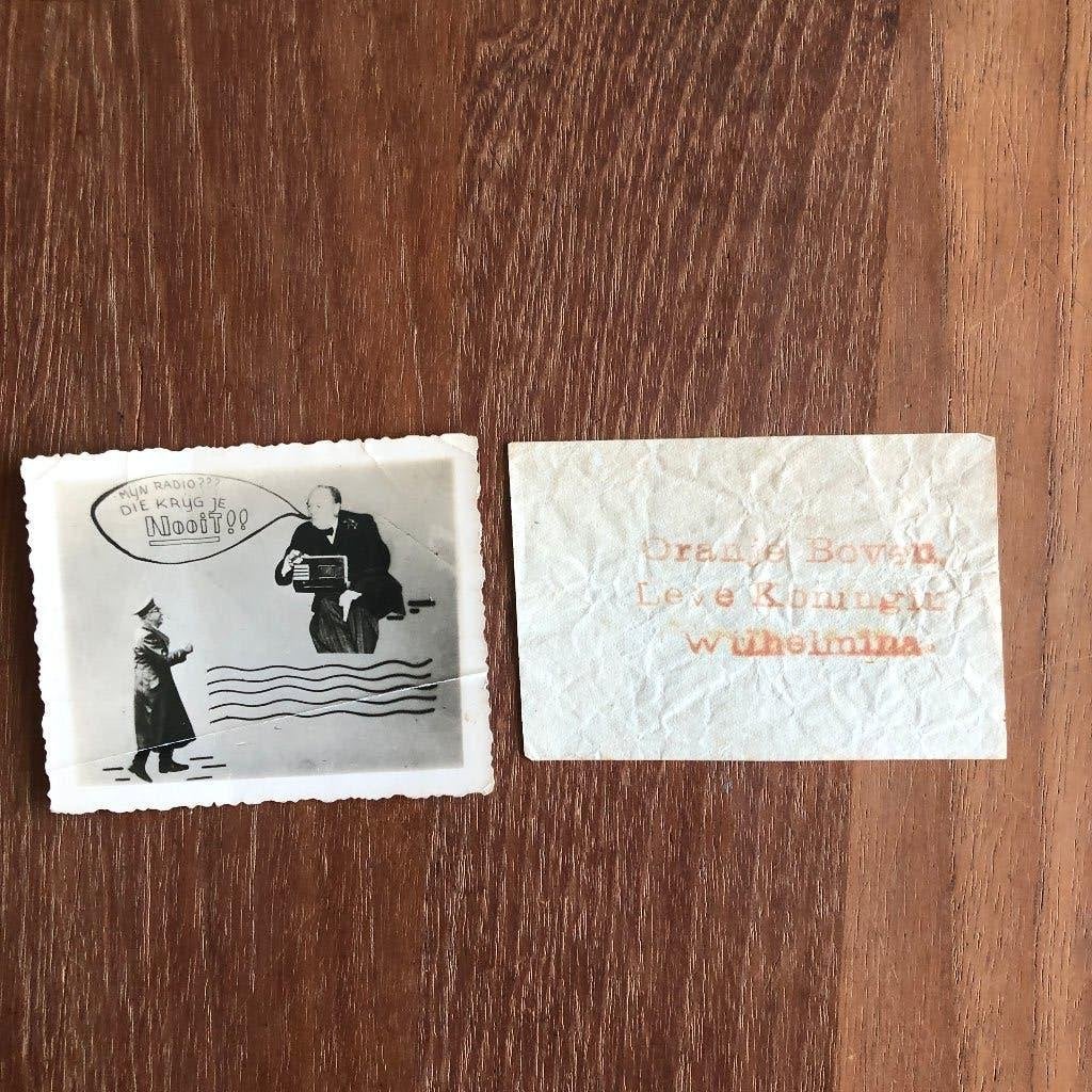 2x stil verzet. a. Grappige fotocollage van Churchill en, Verzamelen, Verzenden, Overige soorten, Nederland, Boek of Tijdschrift