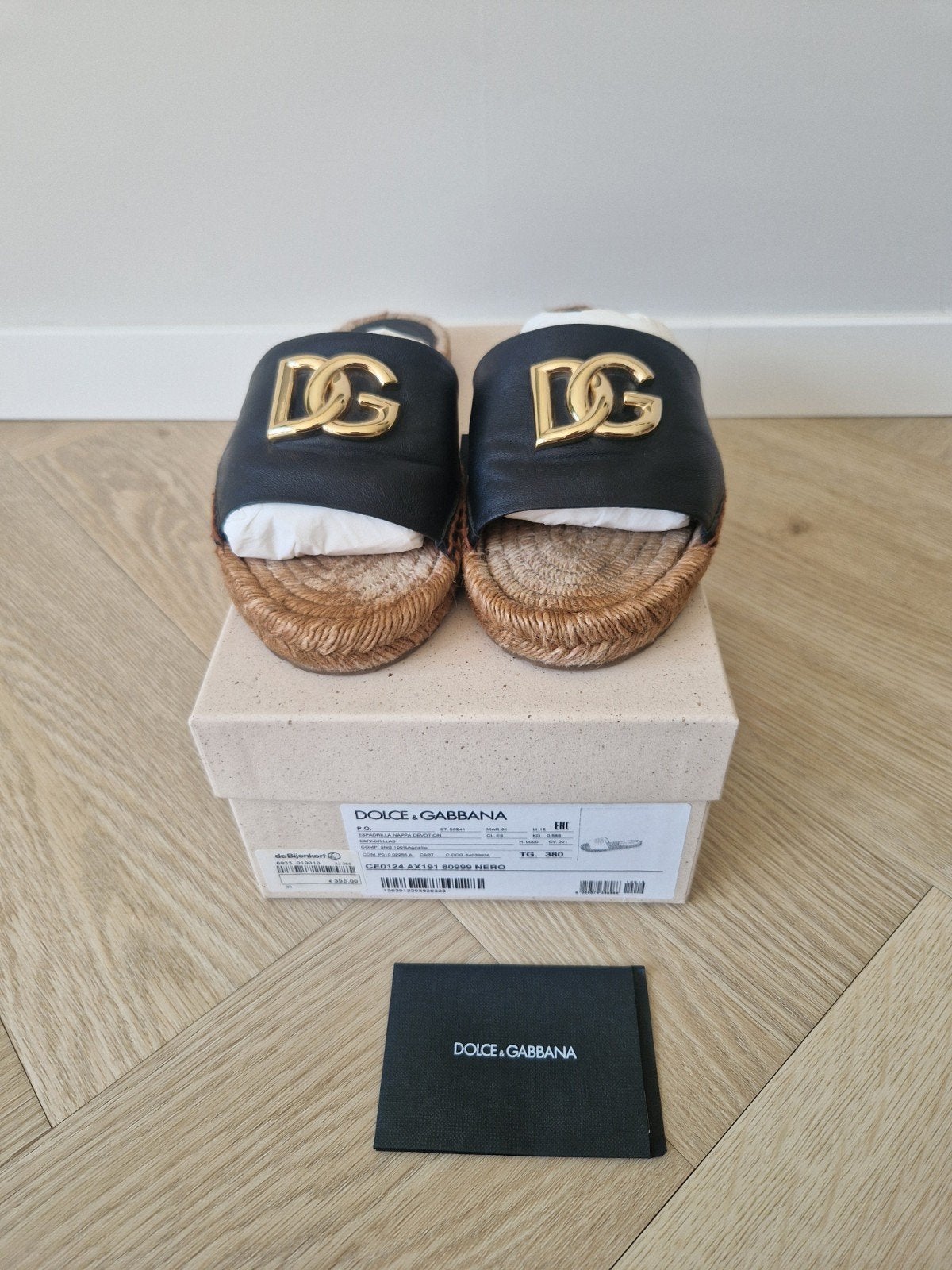Dolce & Gabbana Espadrille Slippers - Maat 38 zwart, Kleding | Dames, Schoenen, Slippers, Dolce & Gabbana, Zwart, Ophalen of Verzenden
