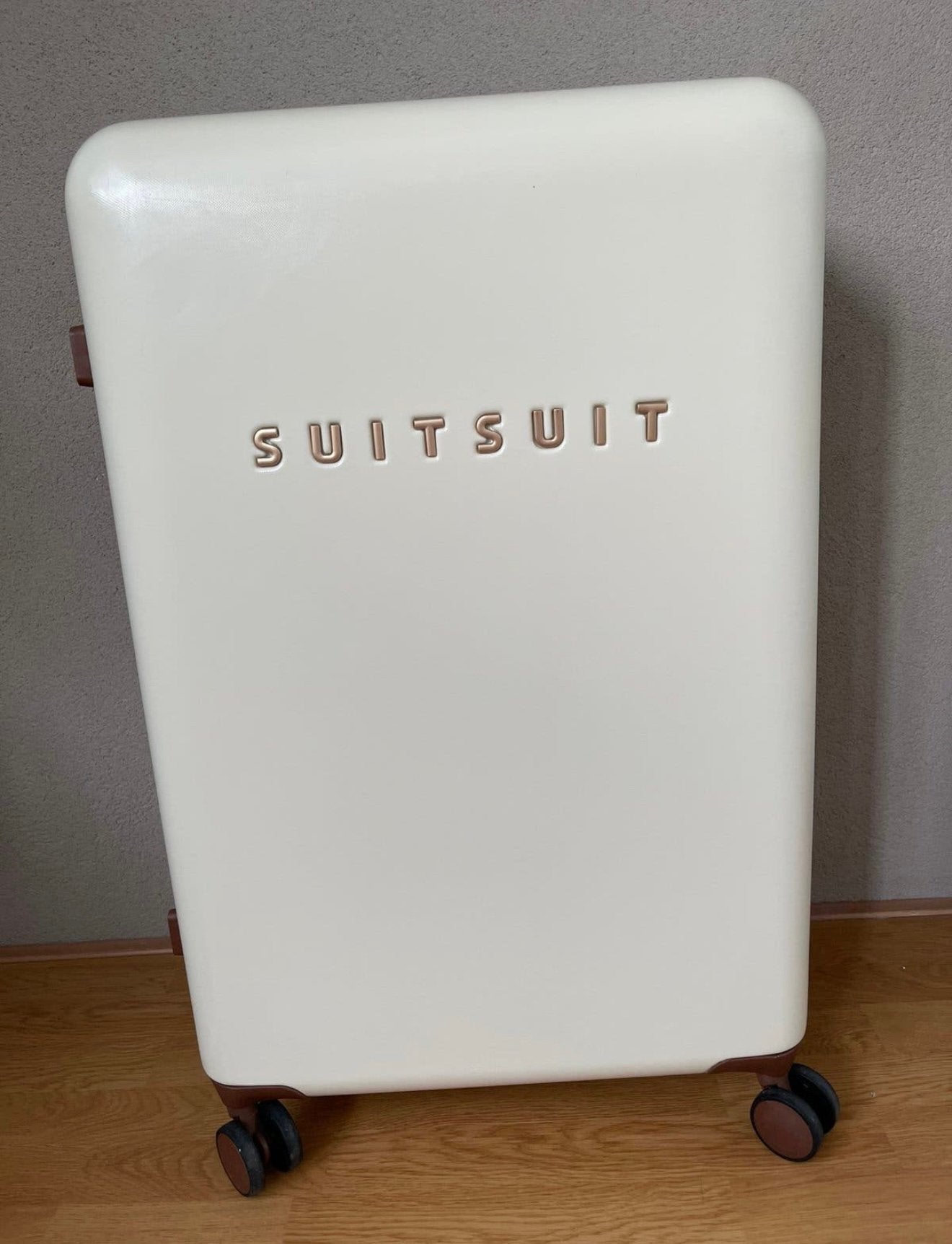 Suitsuit koffer, Ophalen of Verzenden, Zo goed als nieuw, Hard kunststof