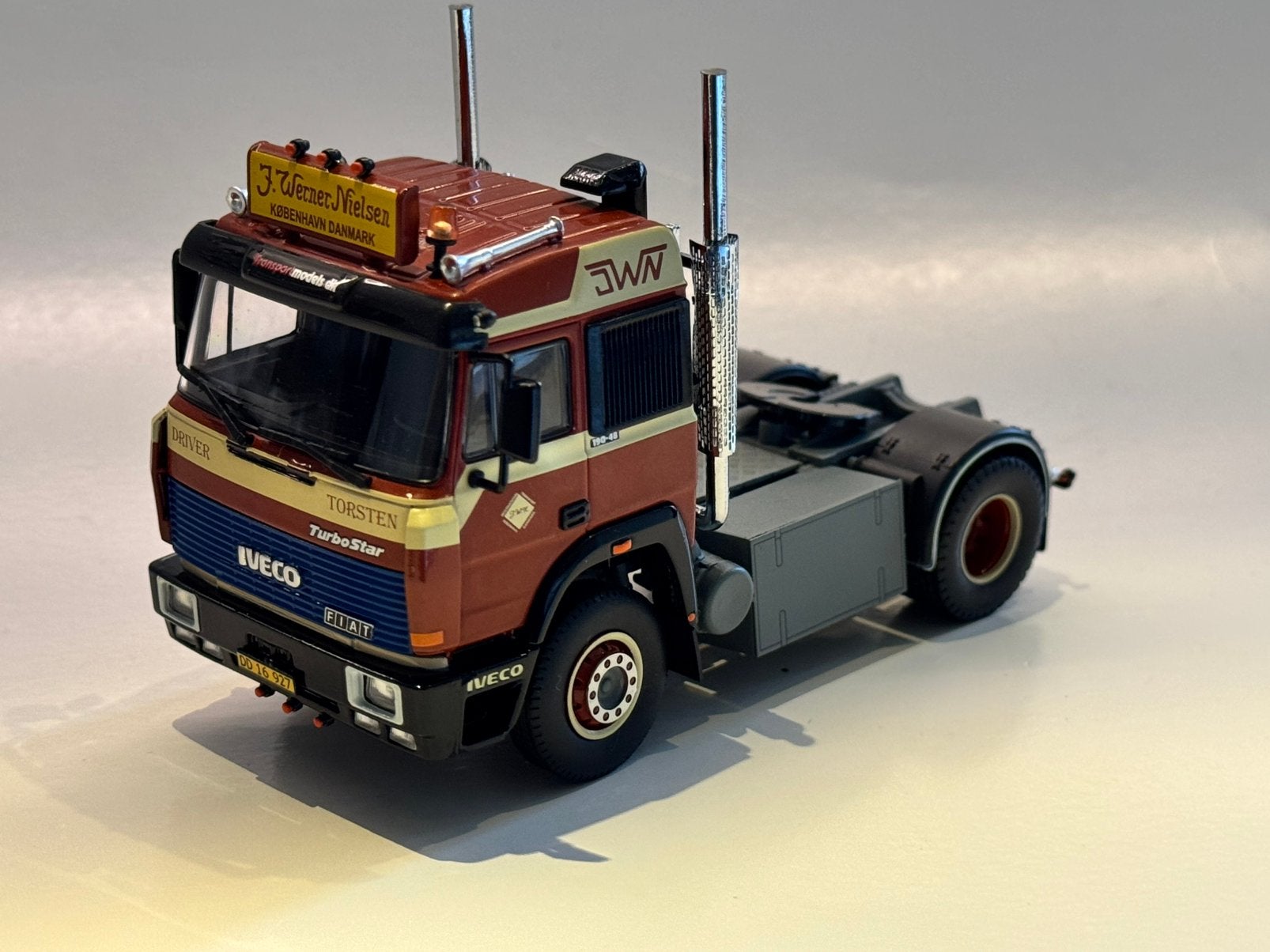 Tekno Iveco Turbostar Werner Nielsen, Hobby en Vrije tijd, Modelauto's | 1:50, Verzenden, Nieuw, Bus of Vrachtwagen, Tekno