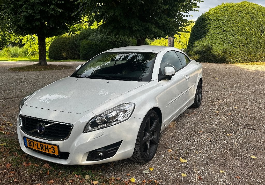 VOLVO C70 2.0D | INTRO ED. | 137K km | LEER | ZEER MOOI, Zwart, 4 cilinders, Cabriolet, 4 stoelen