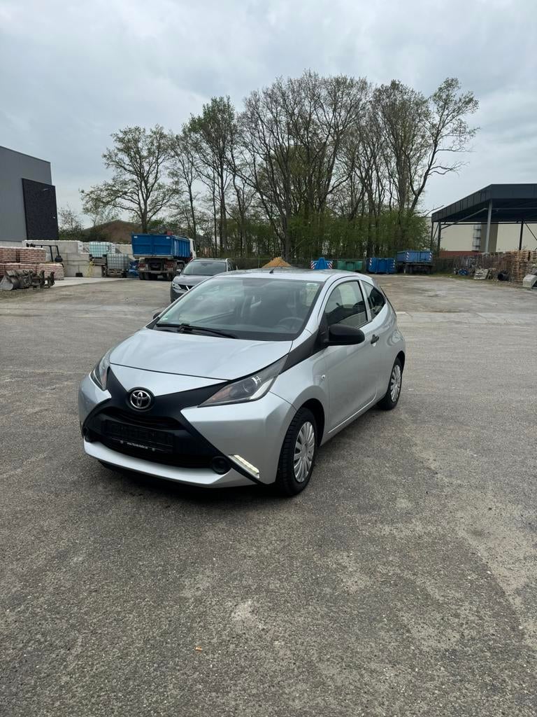 Toyota aygo 1.0 vvti | vol onderh.| elek ramen | bluetooth |, Voorwielaandrijving, Stof, USB, Handgeschakeld