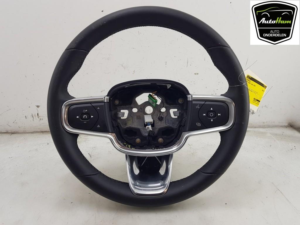 Stuur Volvo XC40 (XZ) (2020-06/..) 31690983, Auto-onderdelen, Besturing, Gebruikt, Siegburger Straße 229, Köln 50679, , Duitsland
