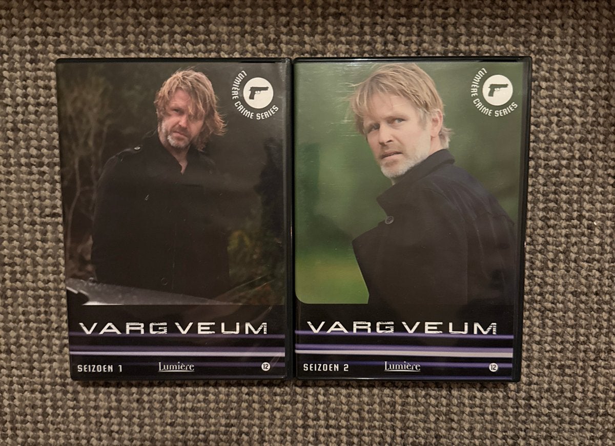 Varg Veum Seizoen 1 & 2 DVD Boxset - Crime Series, Nederlands, Ophalen of Verzenden, Zo goed als nieuw, Vanaf 12 jaar