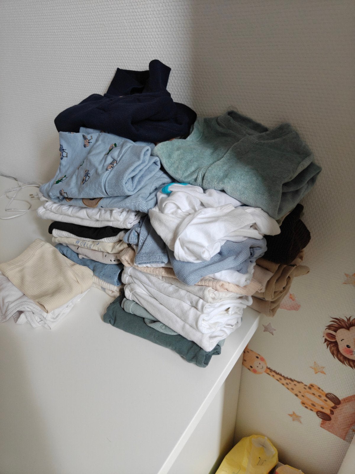 Grote partij newborn kleding jongens, Kinderen en Baby's, Babykleding | Baby-kledingpakketten, Ophalen of Verzenden, Zo goed als nieuw