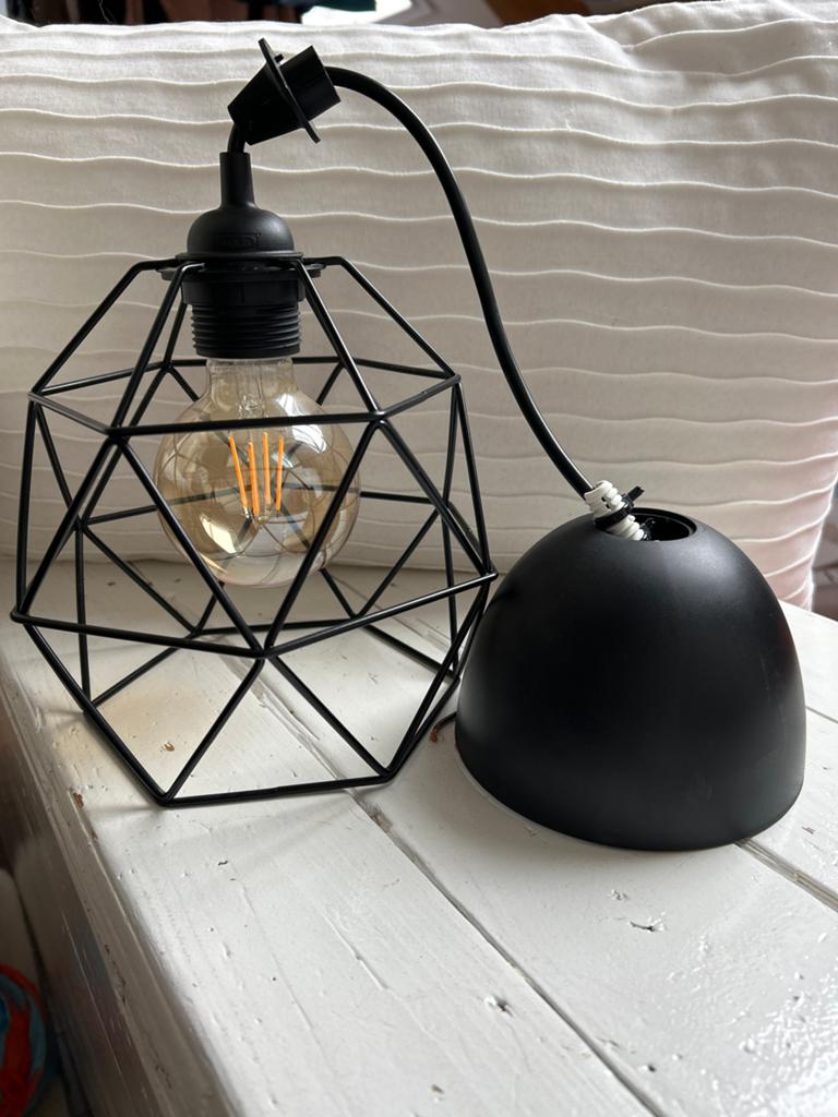 Zwarte geometrische hanglamp met Edison gloeilamp, Ophalen of Verzenden, Zo goed als nieuw, Metaal, Minder dan 50 cm