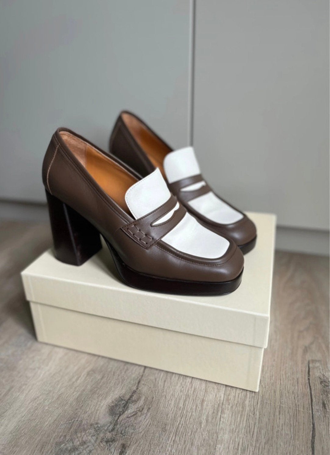 Mocassins Jessie Taupe, Overige kleuren, Ophalen of Verzenden, Zo goed als nieuw, Espadrilles of Moccasins