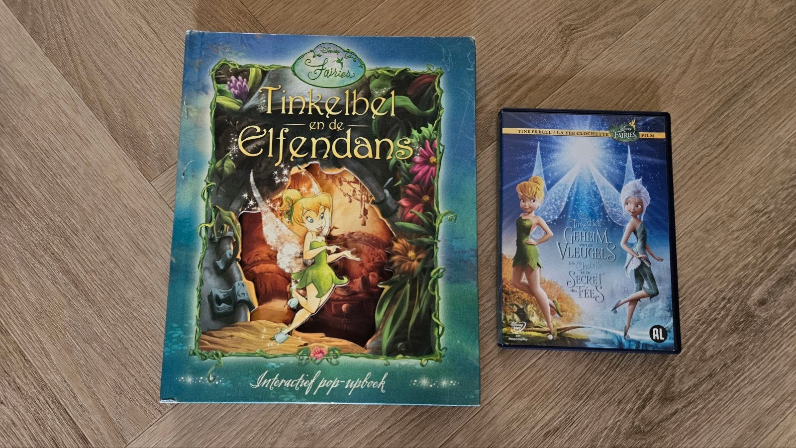 Tinkelbel en de Elfendans Pop-up boek + DVD, Boeken, Kinderboeken | Baby's en Peuters, Gelezen, 3 tot 4 jaar, Ophalen of Verzenden