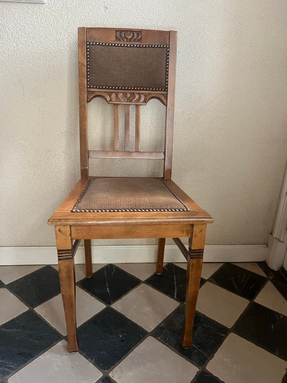 Antieke vintage houten stoel, Ophalen