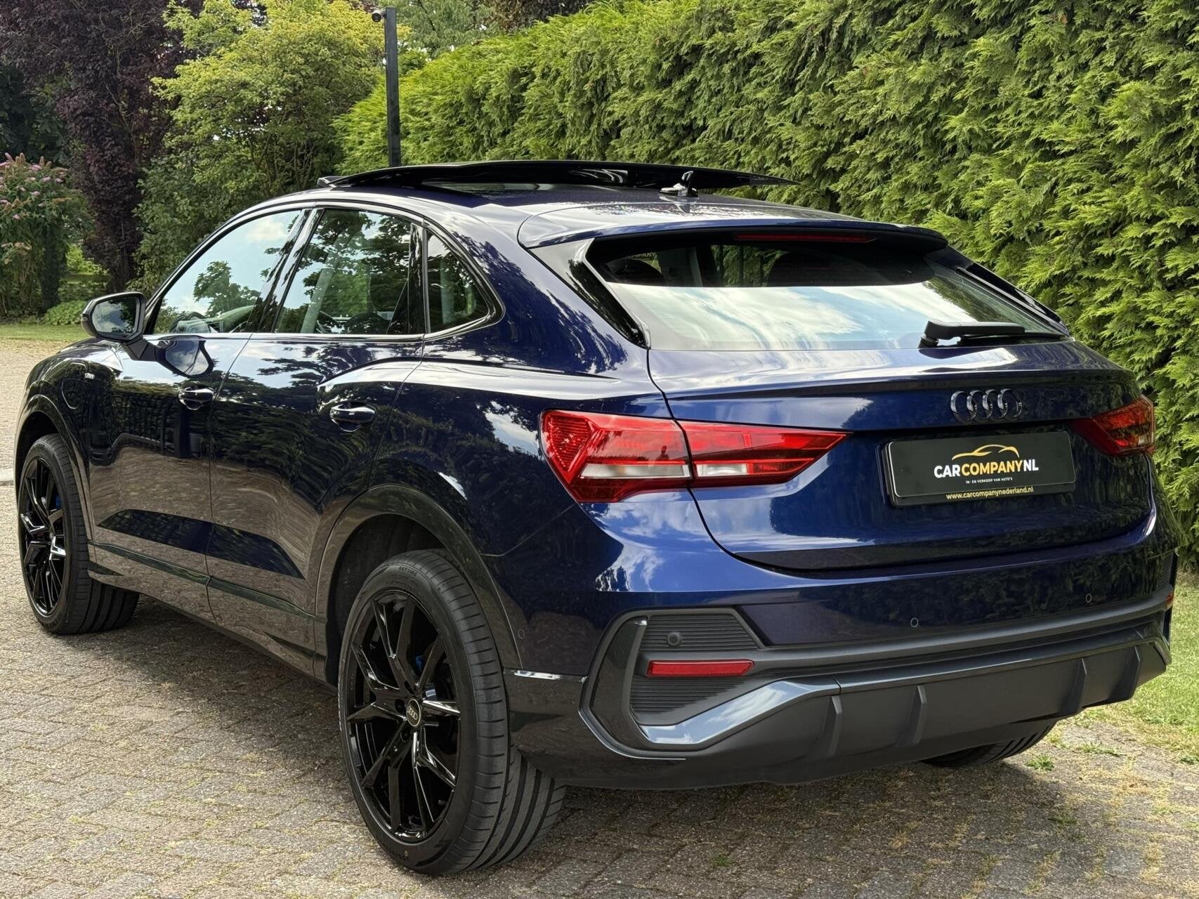AUDI Q3 Sportback 45|2x SLINE| PANODAK|STUURWERWARMING| ACC, Auto's, Automatische klimaatregeling, Gebruikt, Zwart, Met garantie (alle)