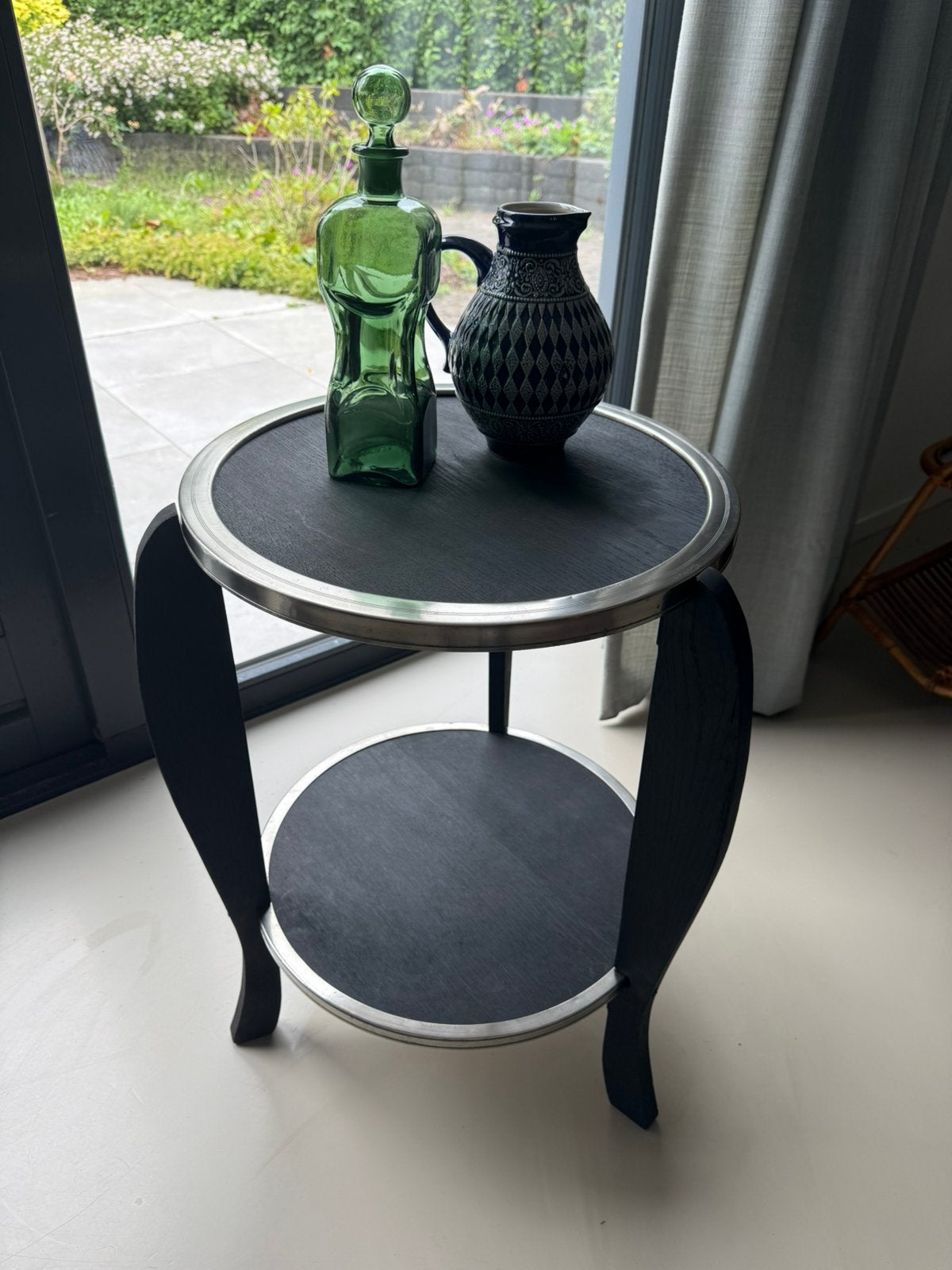 Art Deco / Bauhaus Dutch design bijzettafel met metalen rand, Antiek en Kunst, Ophalen
