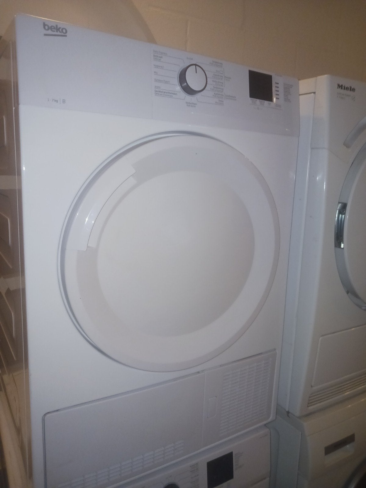 Beko condensdroger 7 KG ( met garantie), 6 tot 8 kg, Ophalen of Verzenden, Zo goed als nieuw, 85 tot 90 cm