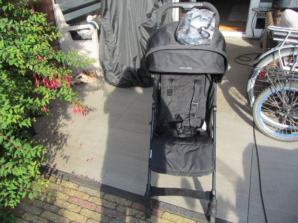 Maclaren Quest buggy + zonnekap, bagagenet en regenhoes., Ophalen, Zo goed als nieuw, Maclaren, Verstelbare rugleuning