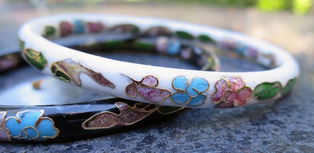 Handgemaakte Cloisonné armband verfijnde kwaliteit, Sieraden, Tassen en Uiterlijk, Ophalen of Verzenden, Nieuw, Wit, Overige materialen