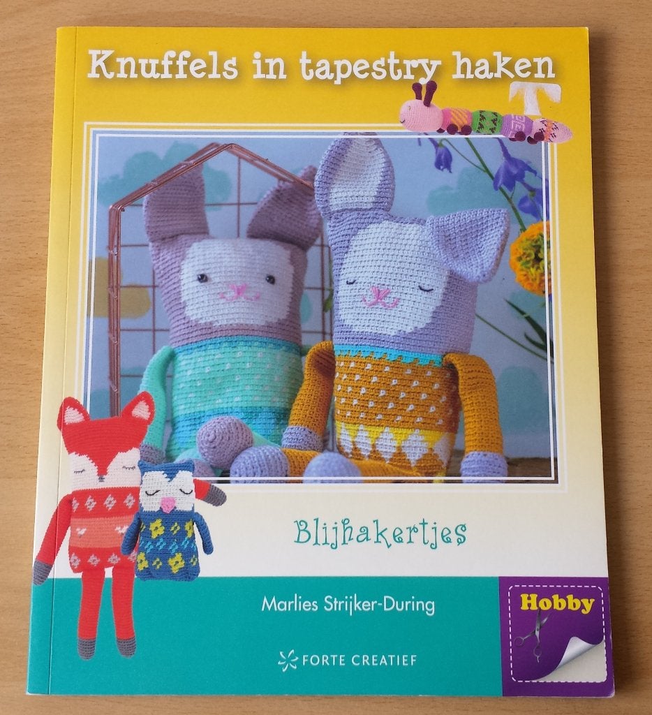 Knuffels in Tapestry Haken - Marlies Strijker - 2018, Gebruikt, Ophalen of Verzenden, Nvt, Patroon of Boek