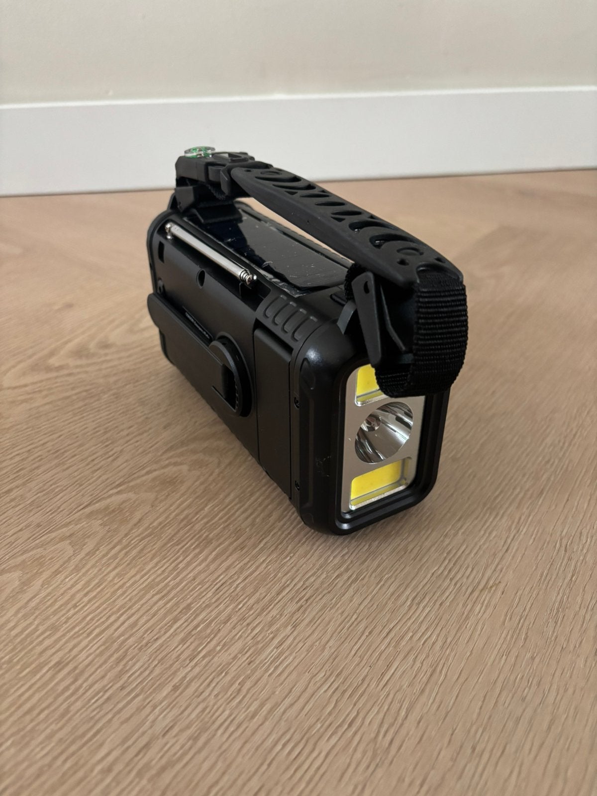 Noodradio aangeboden (nieuw) 20.000mah, Ophalen of Verzenden, Zo goed als nieuw