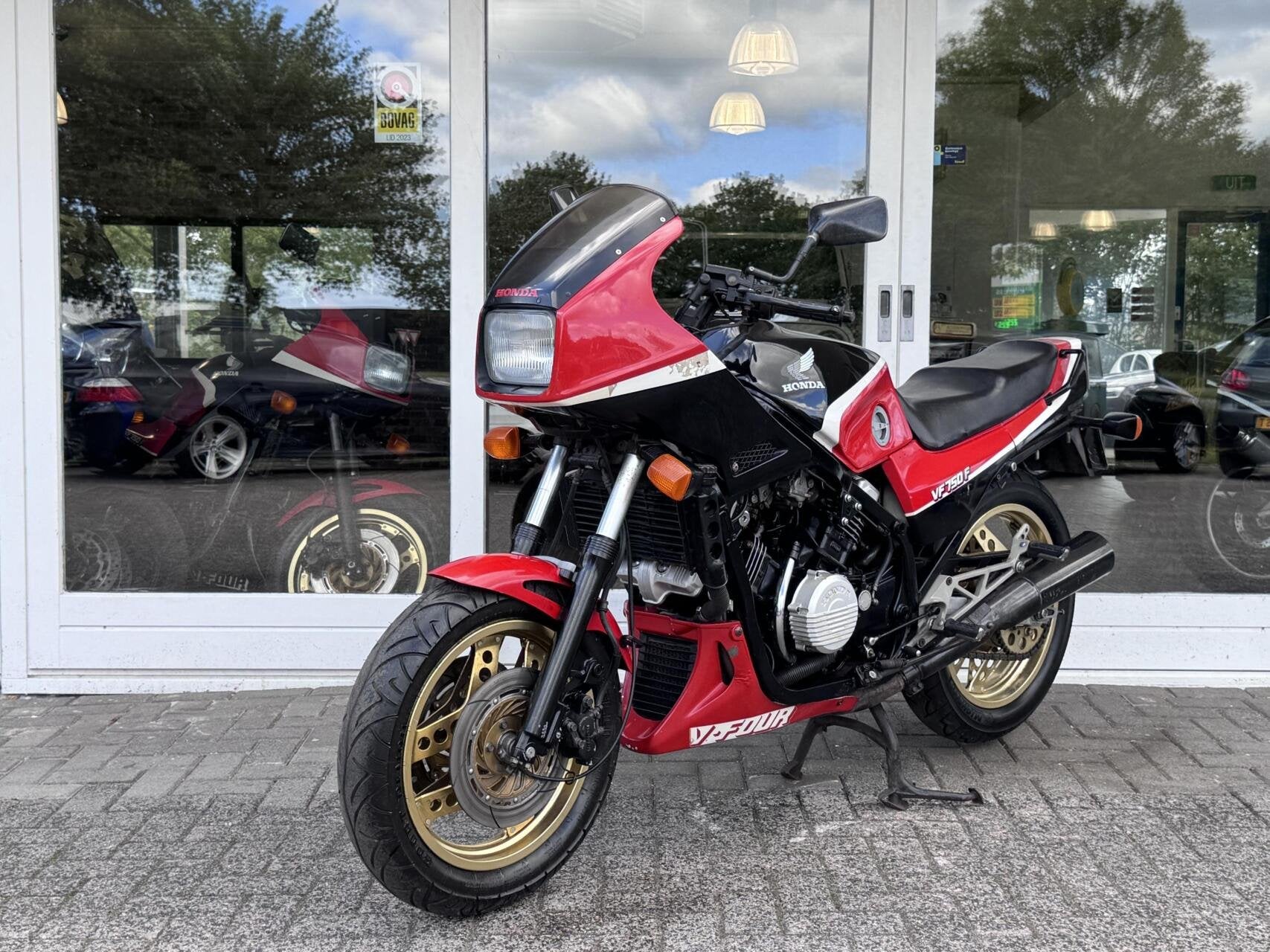 Honda VF 750 F, Cco@honda-eu.com, Honda, 2909 IK Capelle aan den ijssel, Bedrijf