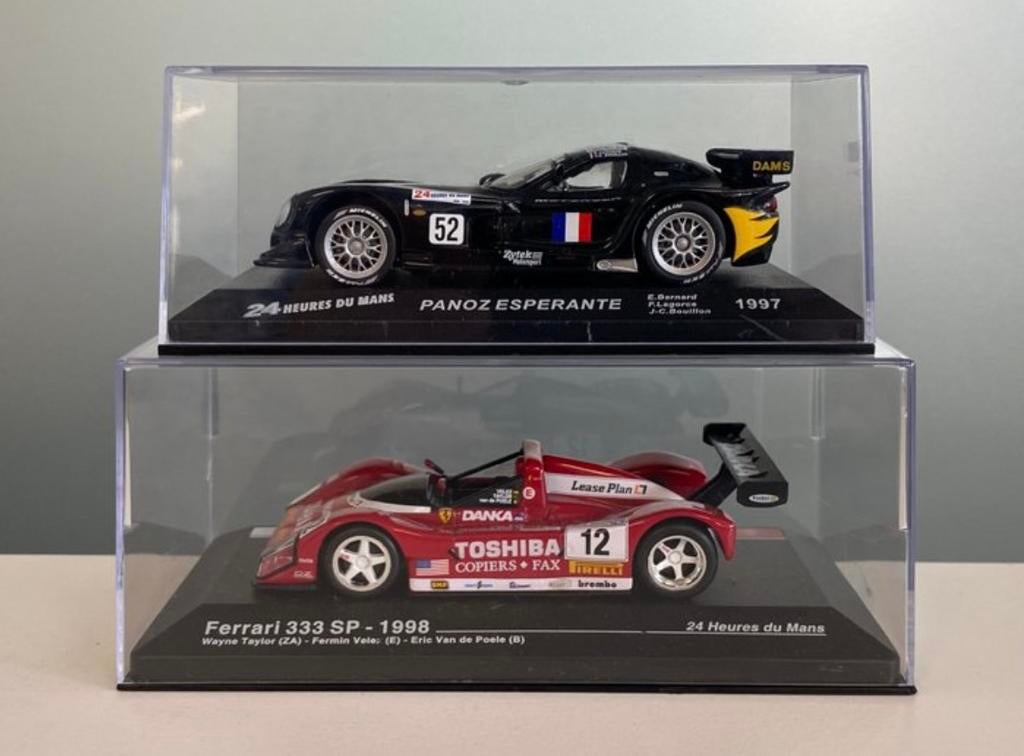 Twee modellen IXO-raceauto's schalen 1:43., Ophalen of Verzenden, Zo goed als nieuw, Auto, Overige merken