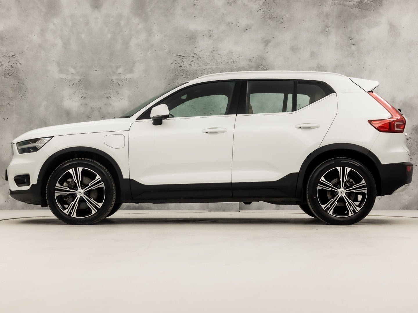 Volvo XC40 1.5 T5 Recharge Inscription 262Pk Automaat (PANOR, Auto's, 12 maanden, Euro 6, Wit, Hybride Elektrisch/Benzine