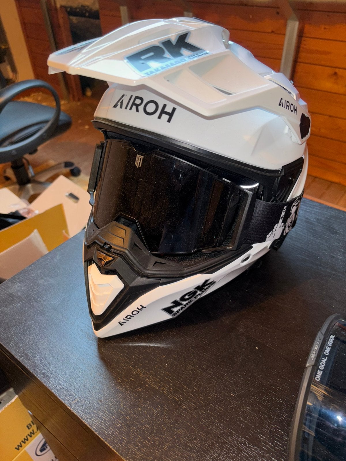 Airoh commander 2 motorhelm Maat S, Motoren, Ophalen, Tweedehands, Integraalhelm, Overige merken