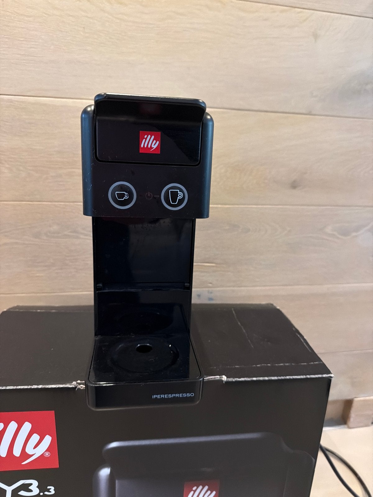 Illy Y3 Iperespresso Koffiezetapparaat Zwart, Gebruikt, Espresso apparaat, Ophalen of Verzenden, 1 kopje