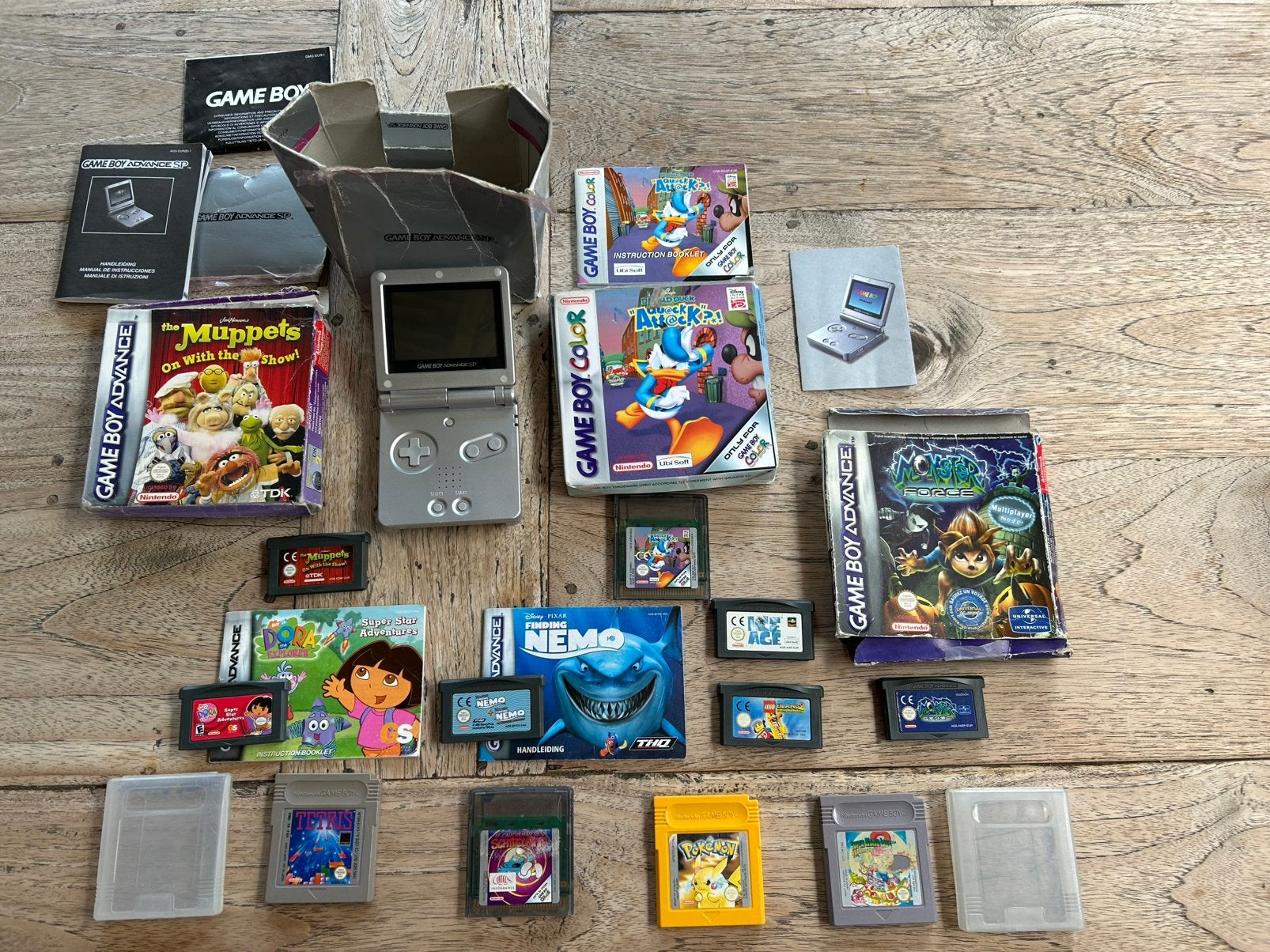 Gameboy advance compleet met spellen, Ophalen, Zo goed als nieuw, Game Boy Advance