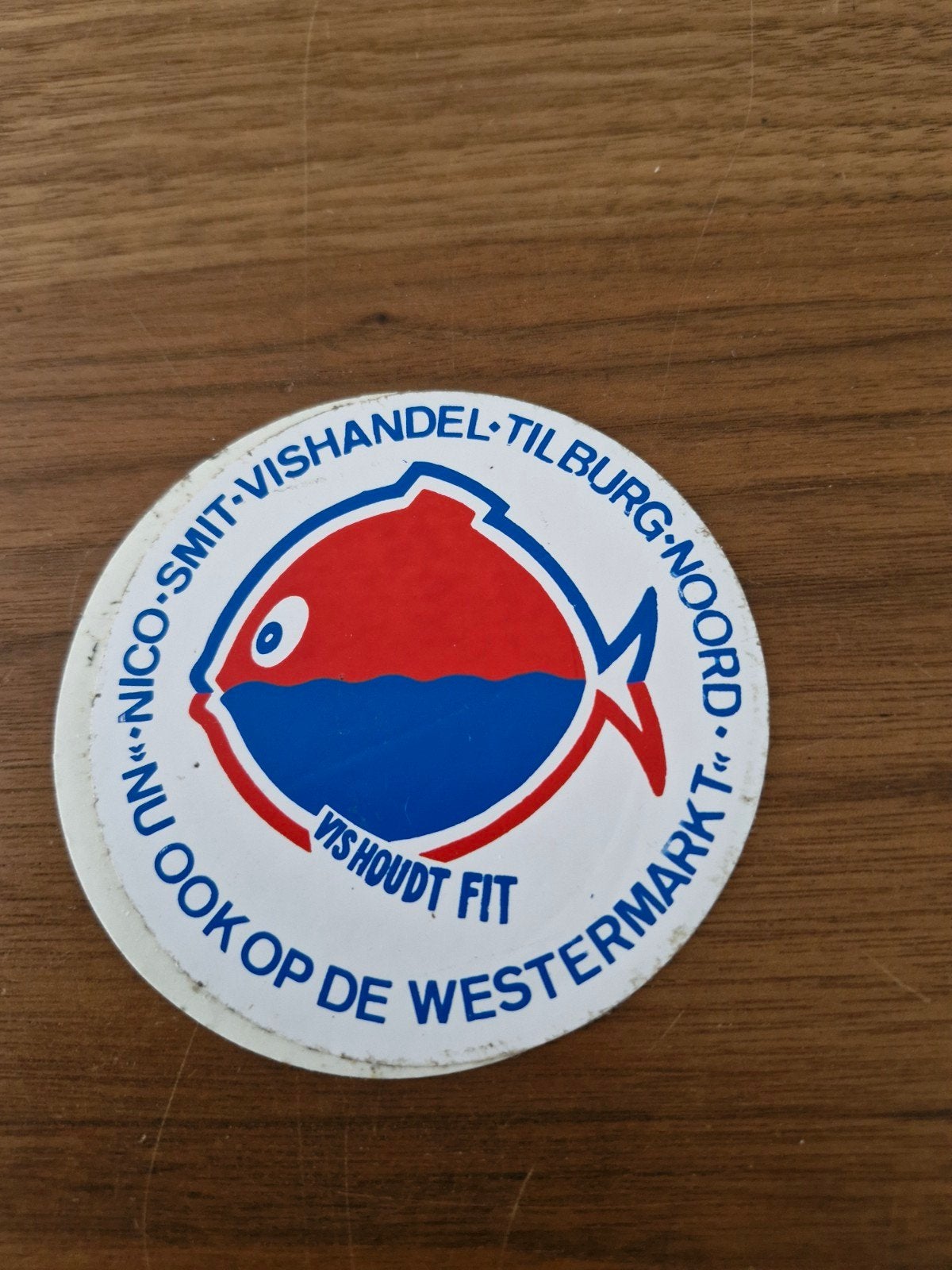 11679 Sticker: "Nu ook op de Westermarkt" Vishandel Nico Sm, Ophalen of Verzenden