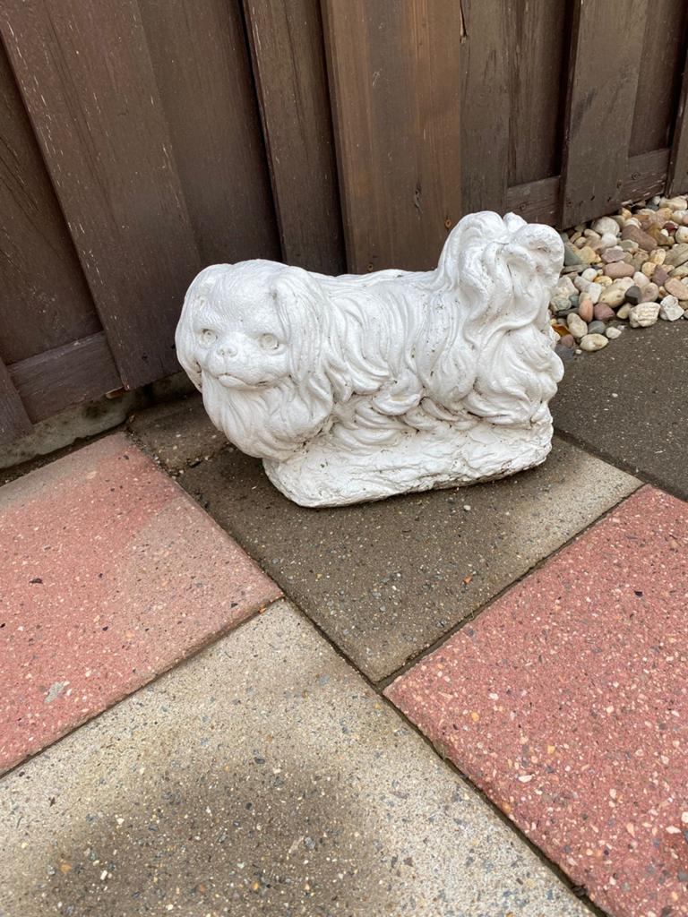 Tuinbeeld hond, Ophalen, Zo goed als nieuw