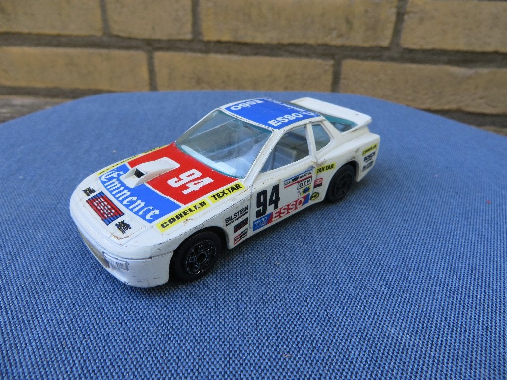 Burago Porsche 924 Turbo wit, Hobby en Vrije tijd, Modelauto's | 1:43, Ophalen of Verzenden, Gebruikt, Auto, Overige merken