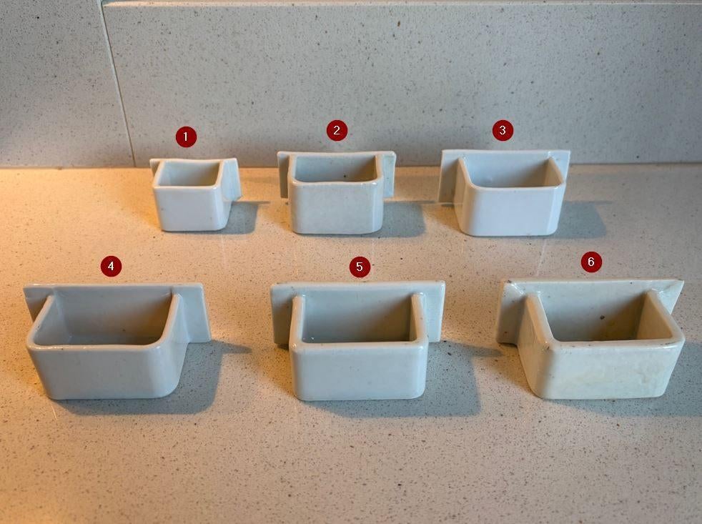 Oude porseleinen drink/voeder bakjes voor vogels., Dieren en Toebehoren, Ophalen of Verzenden, Gebruikt, Eten en Drinken
