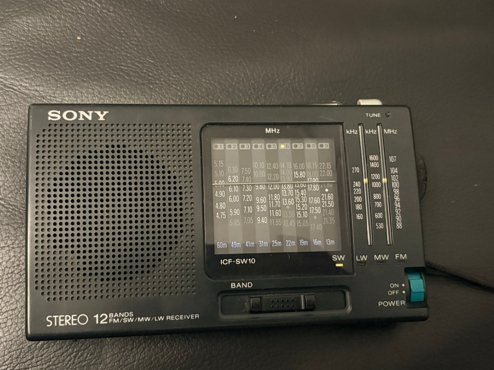 Vintage Sony ICF-SW10: Wereld ontvanger, Audio, Tv en Foto, Radio's, Zo goed als nieuw, Wereldontvanger, Ophalen of Verzenden