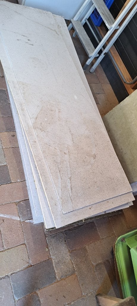 gratis op te halen:enkele platen voor geluidsisolatie, Ophalen of Verzenden, Zo goed als nieuw, Overige materialen, 20 tot 50 mm