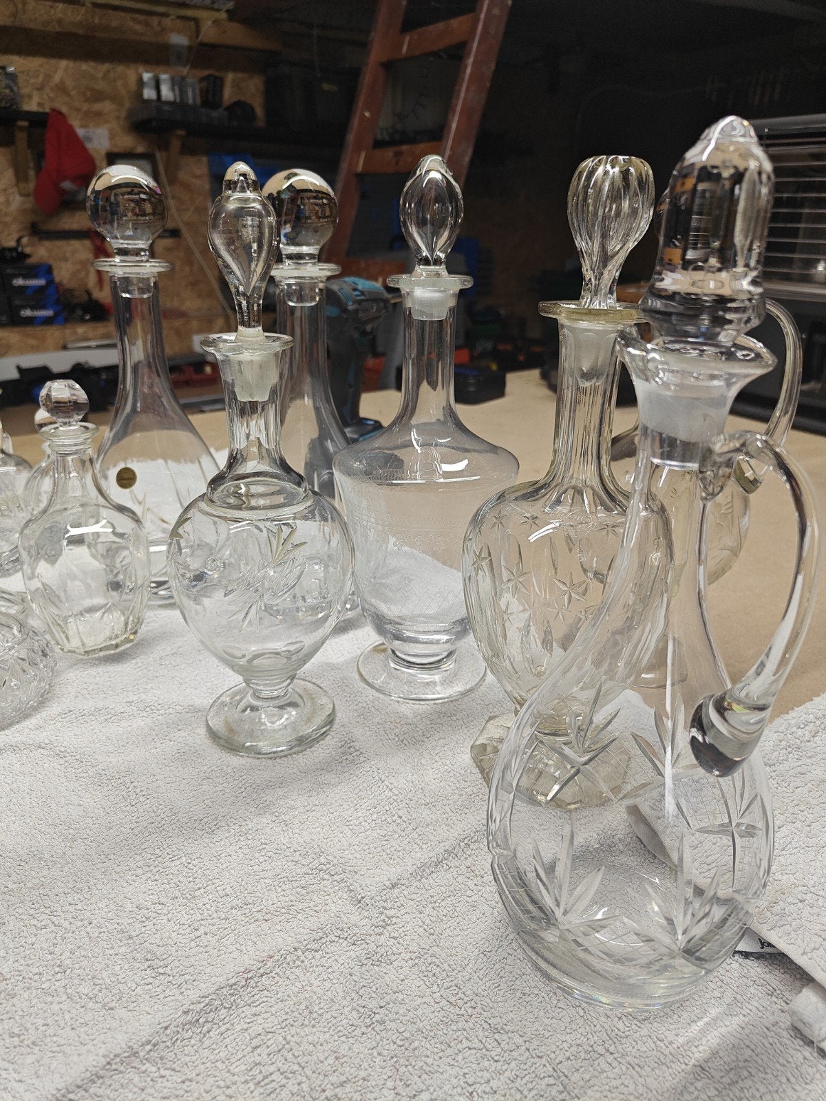 Verzameling kristallen karaffen en flessen, Antiek en Kunst, Antiek | Glas en Kristal, Ophalen of Verzenden