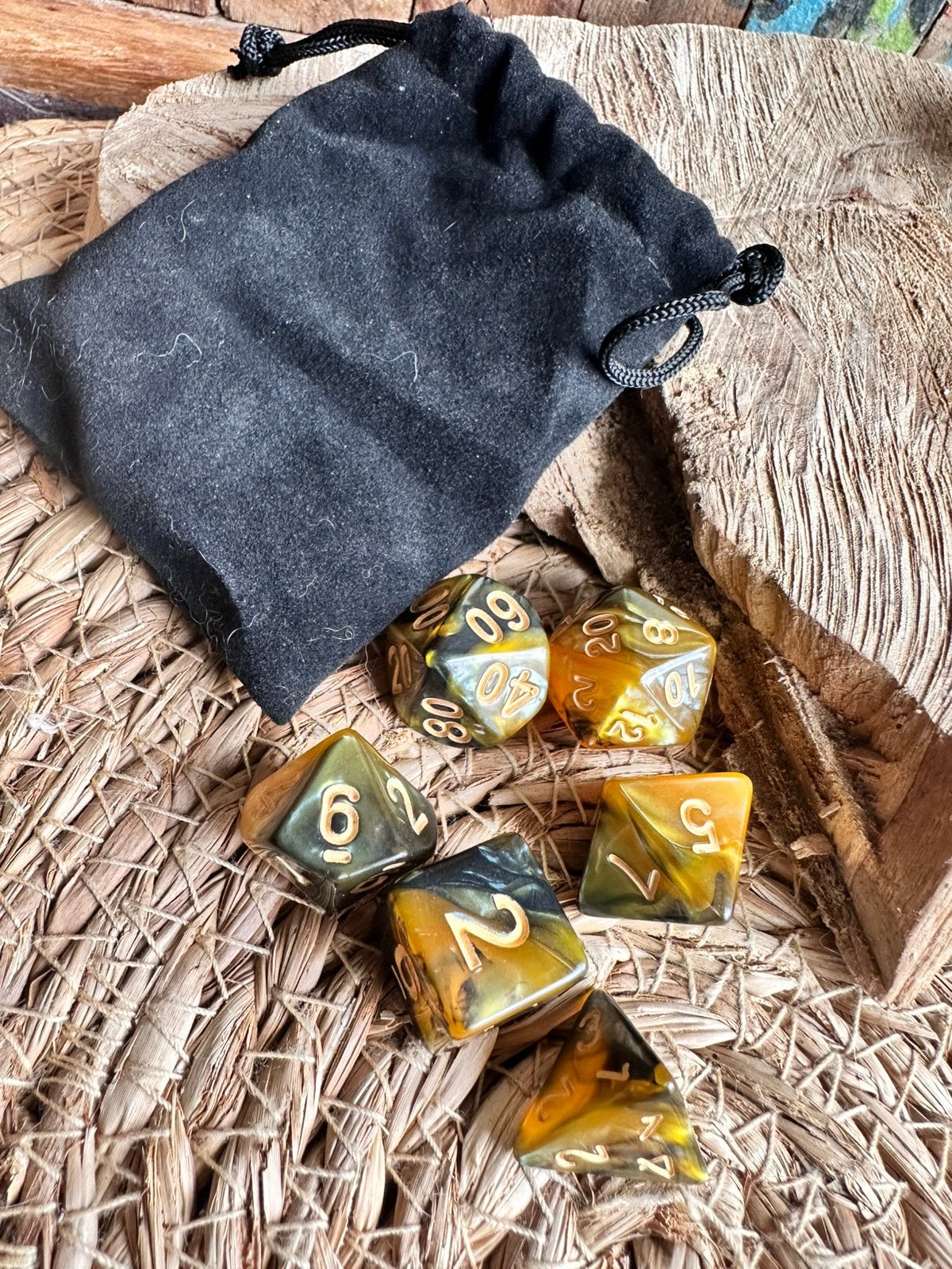 DND Dice / amber zwart / dobbelstenen / RPG / D&D / Nieuw, Hobby en Vrije tijd, Wargaming, Ophalen of Verzenden, Nieuw, Overige soorten