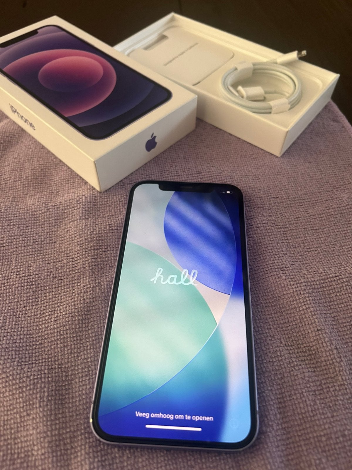 iPhone 12 64GB – Paars – Compleet met doos, Ophalen, Paars, Zo goed als nieuw, Zonder simlock